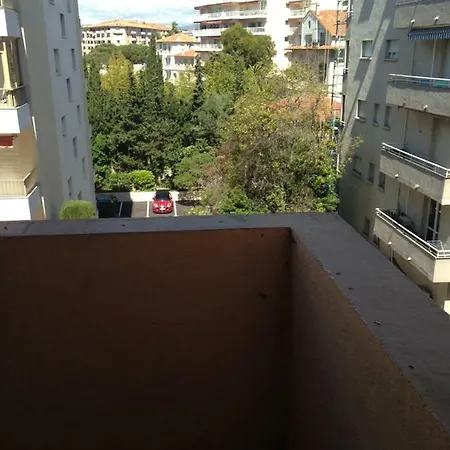 Le Club C Apartment